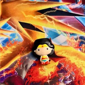 Gansito Premio DC Wonder Woman Figure